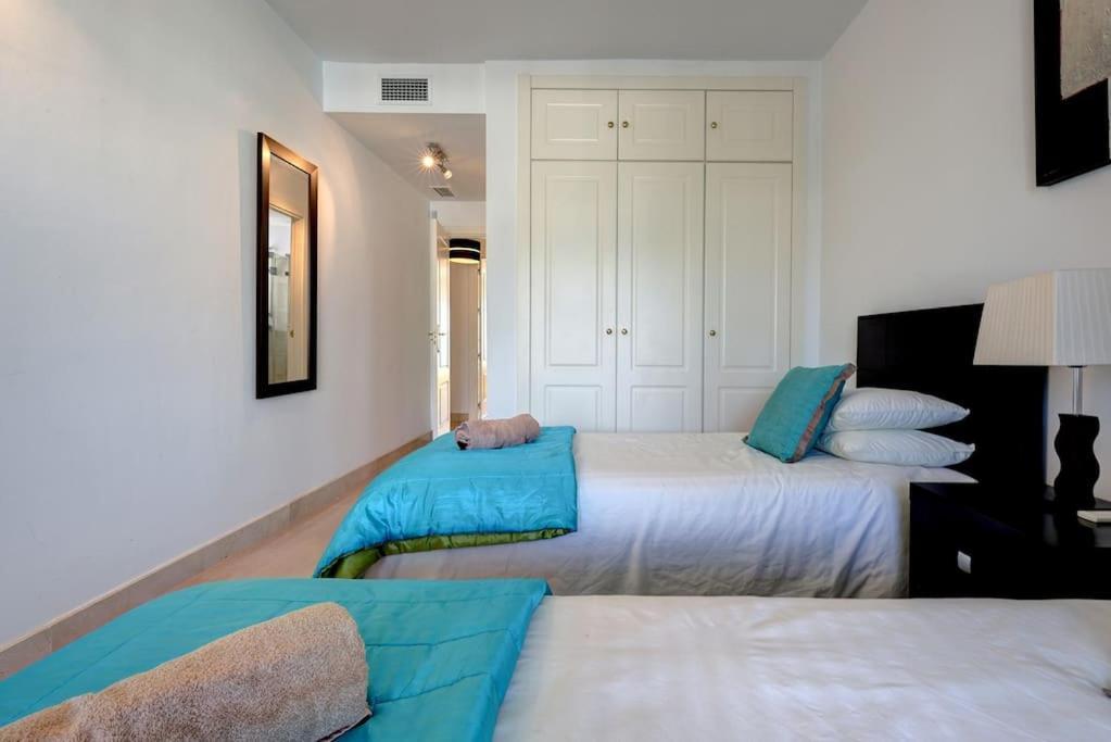Apartment Modern 2-bedroom Flat Next To The Sea